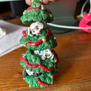 DISNEY  DALMATION ORNAMENT